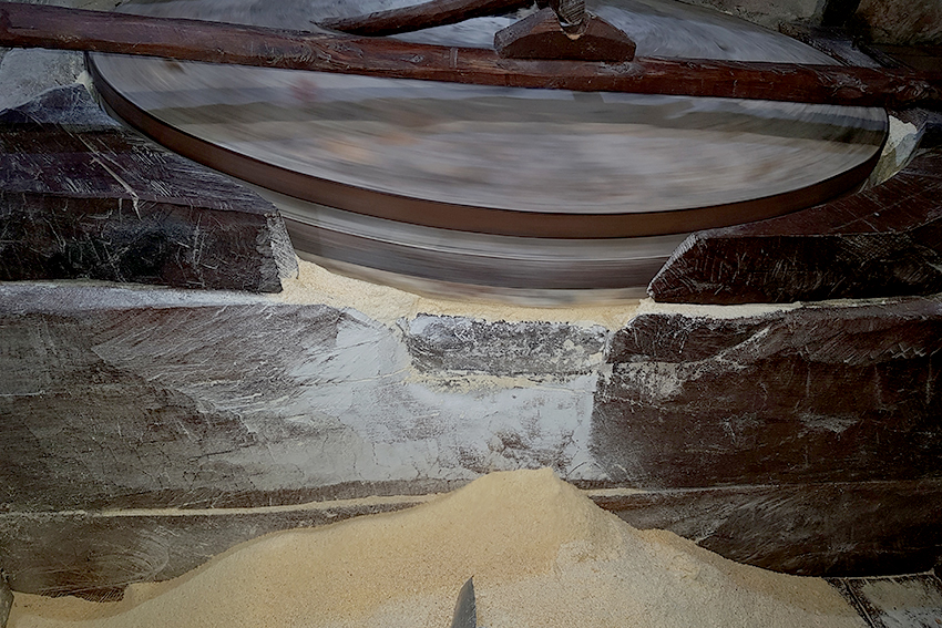 image02